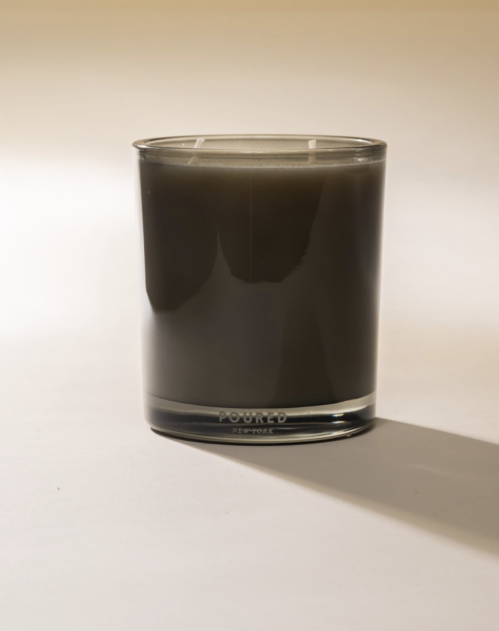 Poured New York - Double Wick Soy Coconut Wax Candle - 20 oz - 90 HR - TERRAFIGUE