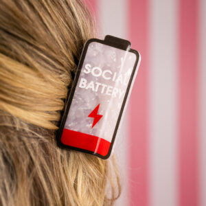 Chez Gagne - Plant-Based Acetate Hair Claw Clip - SOCIAL BATTERY